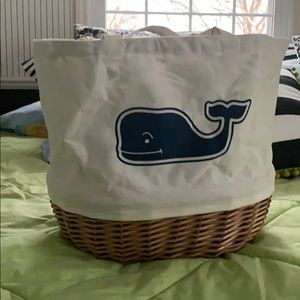 Vineyard Vines tote
